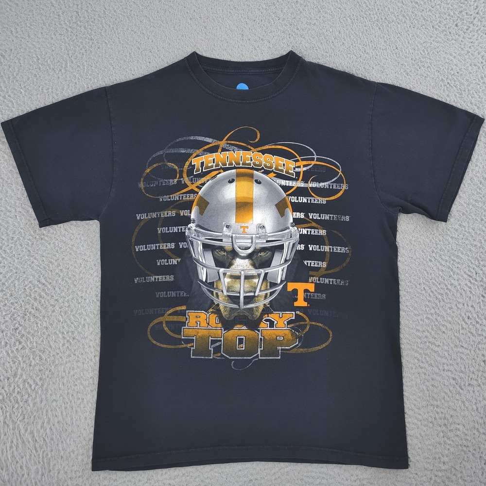 Tennessee Volunteers T Shirt Mens Medium Black Dark Mode Football Helmet Tee